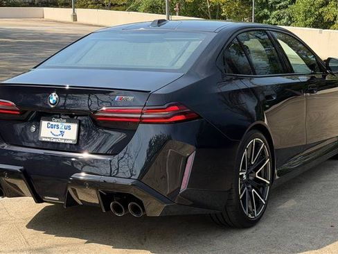 Used 2026 BMW M5 w/ Executive Package AWD/4WD image 7