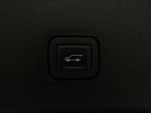 Used 2020 Chevrolet Traverse LT AWD/4WD image 37
