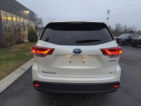 Used 2019 Toyota Highlander LE image 7