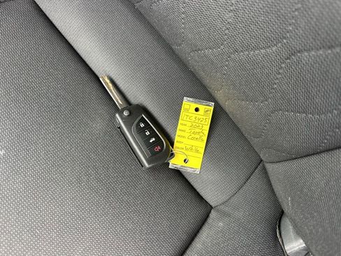 Used 2023 Toyota Corolla LE image 30