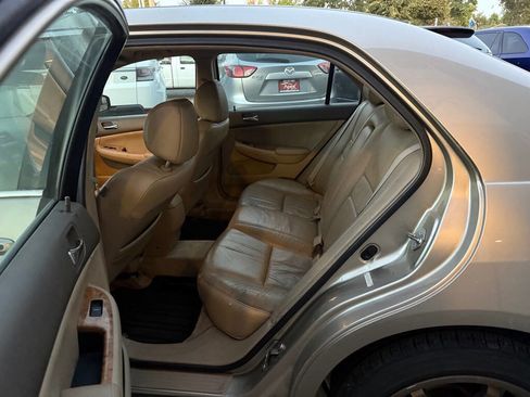 Used 2003 Honda Accord EX image 12