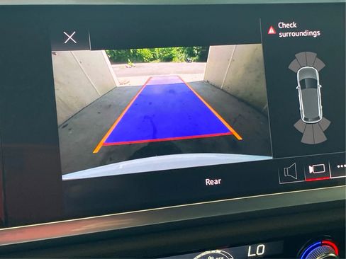 Used 2022 Audi Q3 2.0T Premium w/ Convenience Package image 36