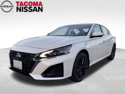 New 2026 Nissan Altima 2.5 SV AWD/4WD image 1