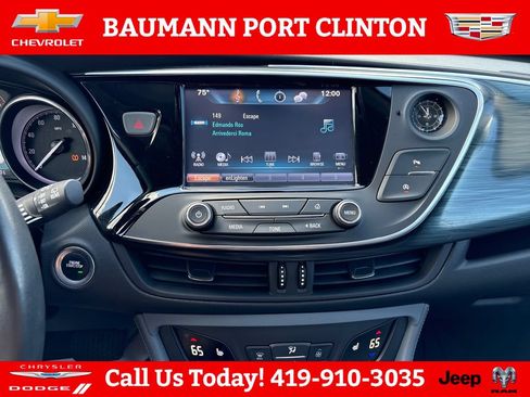 Used 2019 Buick Envision Essence FWD image 18