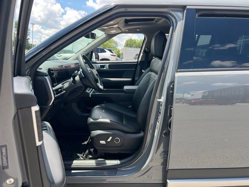 Used 2024 Hyundai Santa Fe Limited FWD image 28