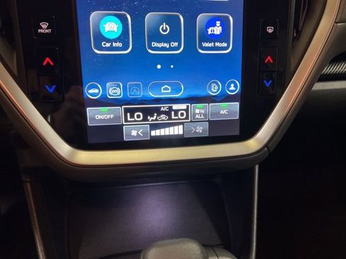 Certified 2025 Subaru Crosstrek 2.0i Premium image 32