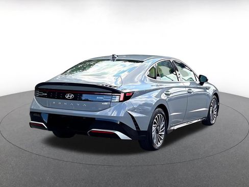 Used 2025 Hyundai Sonata SEL FWD image 24