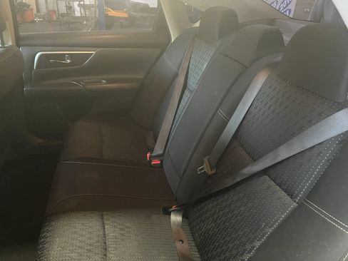 Used 2017 Nissan Altima 2.5 SV FWD image 15