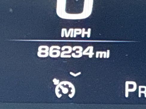 Used 2018 Chevrolet Tahoe Premier image 8