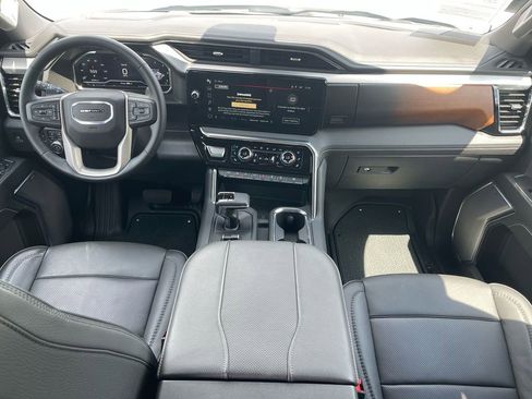 Used 2024 GMC Sierra 1500 Denali w/ Denali Reserve Package AWD/4WD image 15