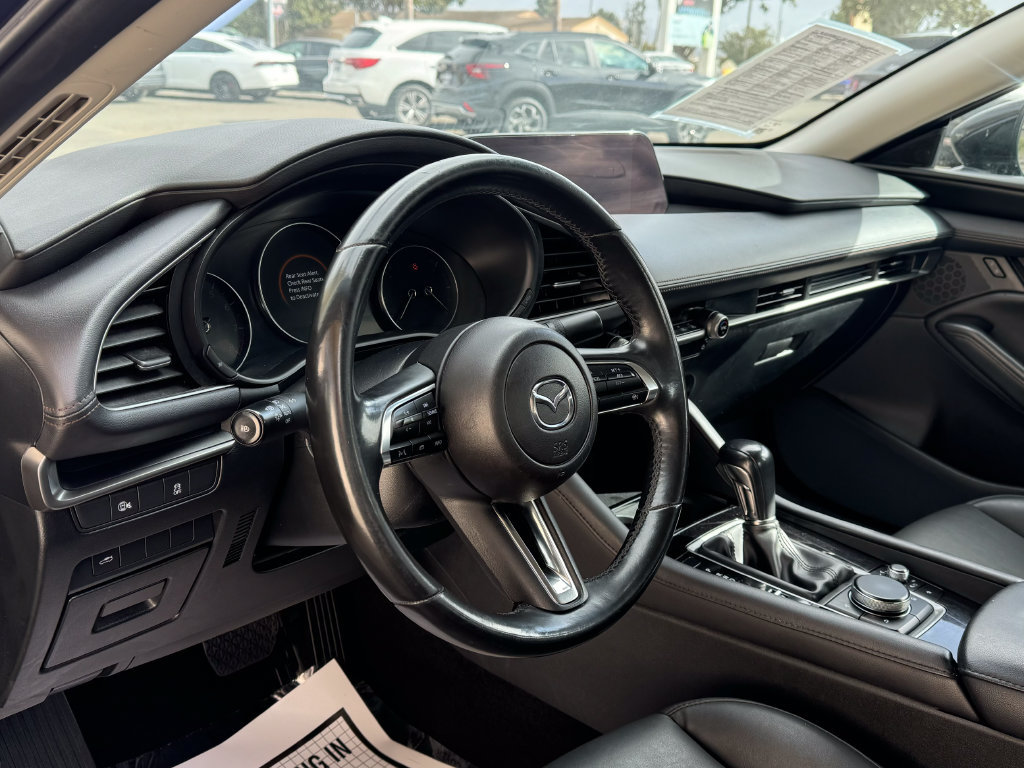Used 2024 MAZDA MAZDA3 s FWD image 9