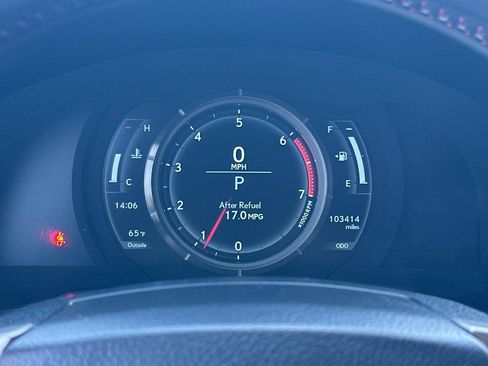 Used 2018 Lexus IS 300 F Sport RWD image 19