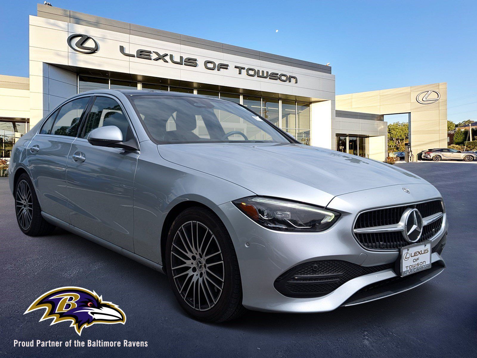 Used 2023 Mercedes-Benz C 300 4MATIC Sedan image 1
