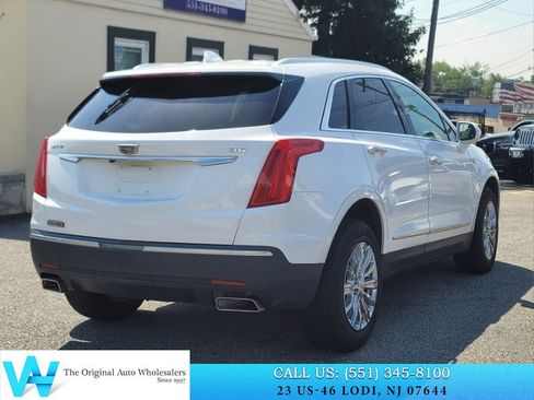 Used 2018 Cadillac XT5 Luxury w/ Driver Awareness Package FWD image 6