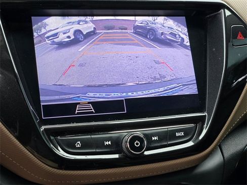 Used 2022 Chevrolet TrailBlazer ACTIV w/ Convenience Package image 30