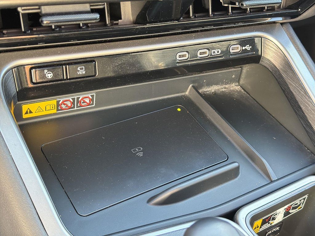 Used 2024 Lexus TX 500h AWD w/ Technology Package image 38