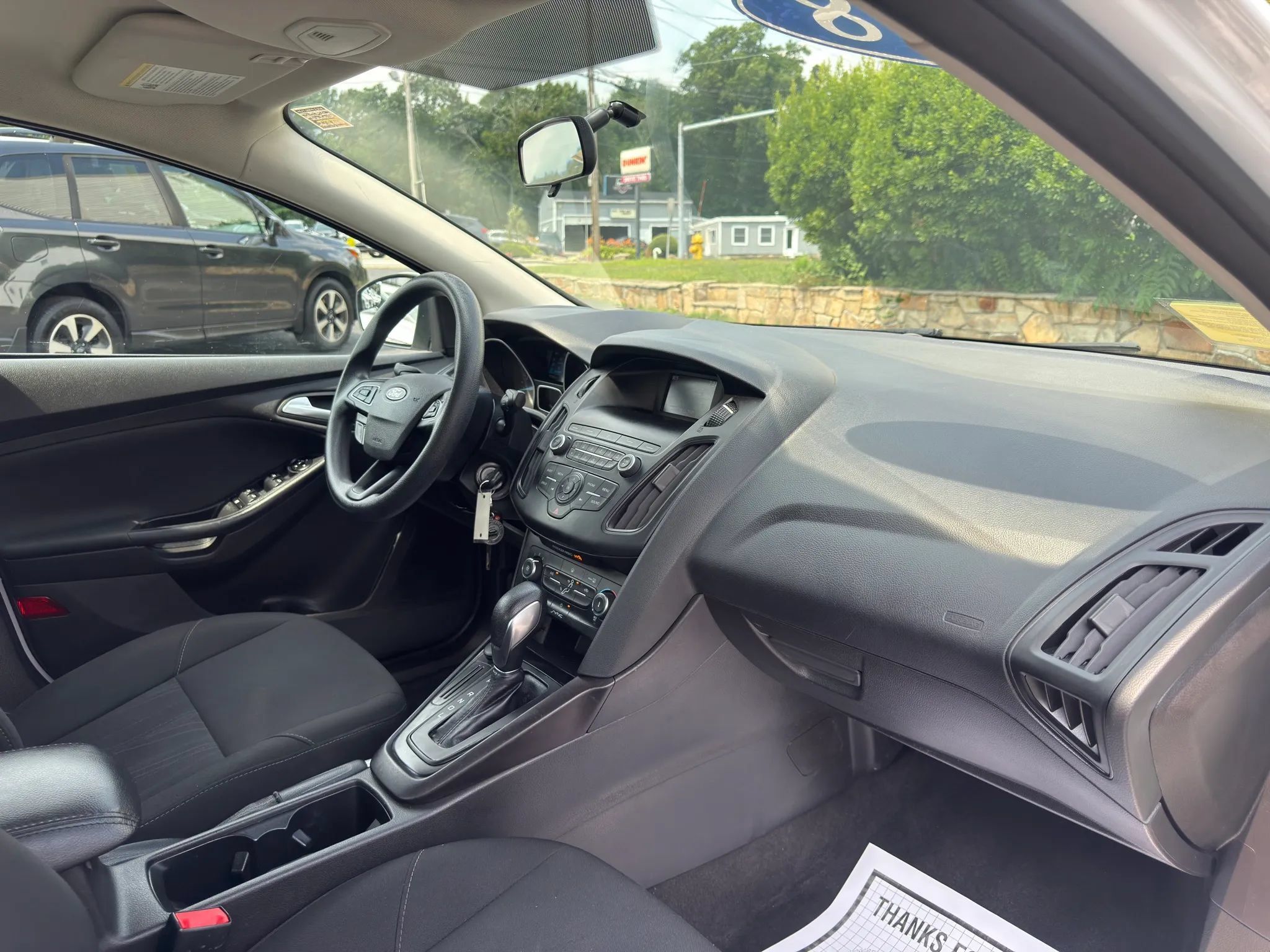 Used 2018 Ford Focus SE FWD image 23