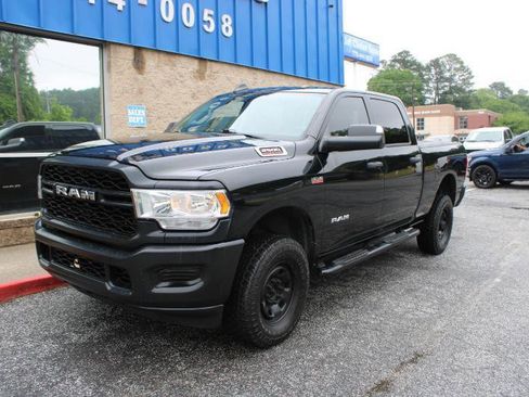 Used 2019 RAM 2500 Tradesman AWD/4WD image 3