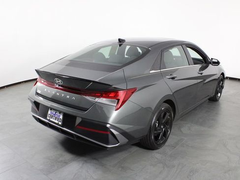 Certified 2026 Hyundai Elantra SEL Sport Premium FWD image 4