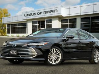 Used 2022 Toyota Avalon Limited video 1