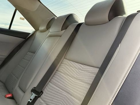 Used 2015 Toyota Camry SE image 26