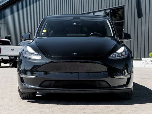 Used 2022 Tesla Model Y Performance AWD/4WD image 4