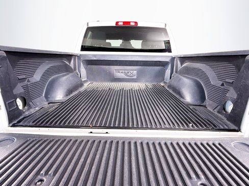 Used 2016 RAM 1500 Tradesman w/ Popular Equipment Group image 33