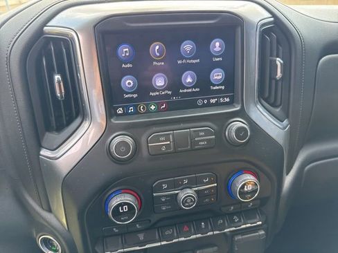 Used 2022 Chevrolet Silverado 2500 LT w/ Convenience Package AWD/4WD image 13