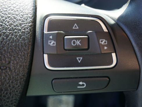 Used 2012 Volkswagen Jetta TDI image 26