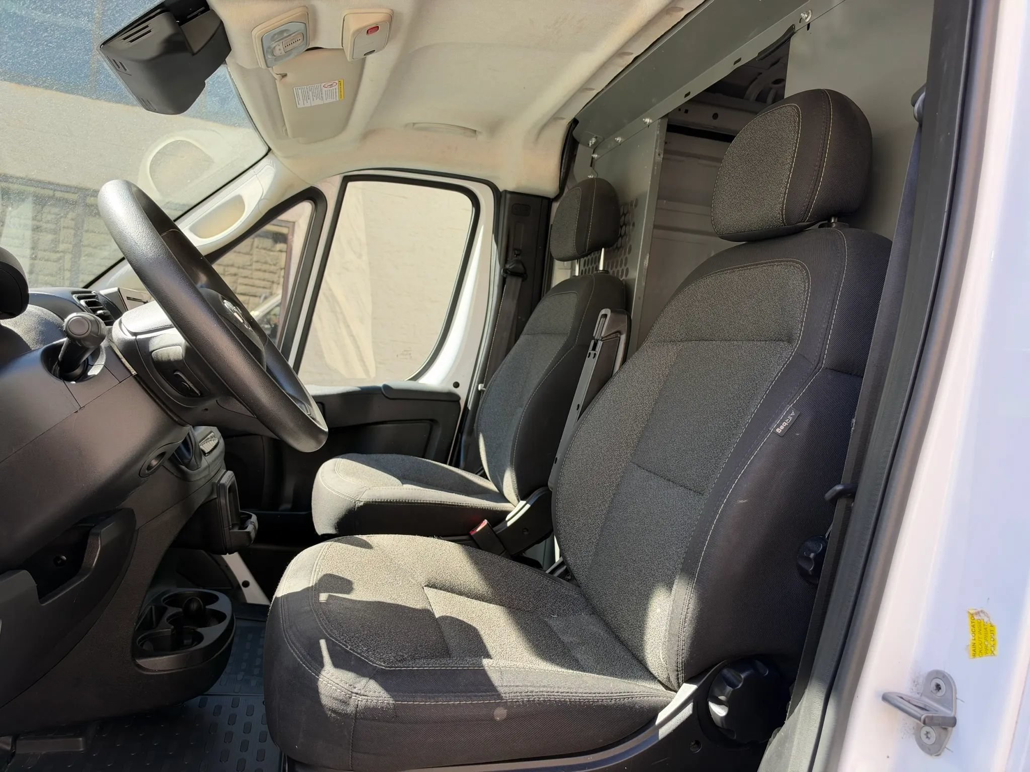 Used 2023 RAM ProMaster 2500 FWD image 20