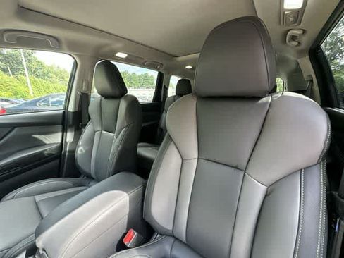 Used 2024 Subaru Ascent Onyx Edition Limited w/ Popular Package Onyx AWD/4WD image 17