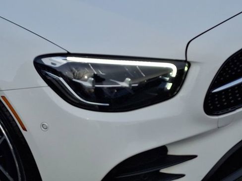 Used 2022 Mercedes-Benz E 350 Sedan image 11