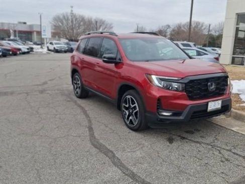 Used 2023 Honda Passport Elite image 4
