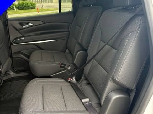 New 2026 Chevrolet Traverse LT w/ Midnight/Sport Edition AWD/4WD image 26