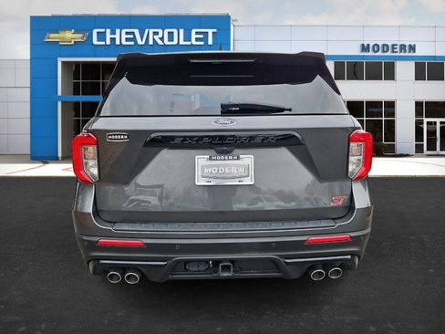 Used 2020 Ford Explorer ST w/ Premium Technology Package image 4