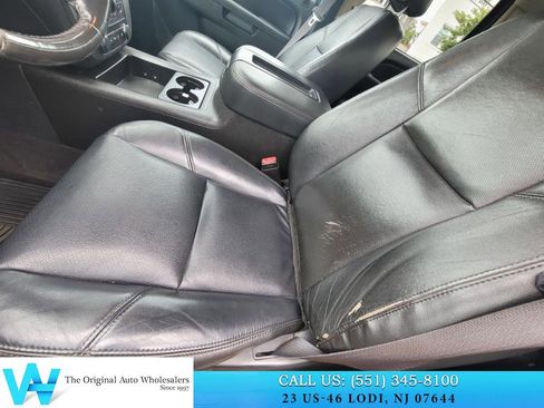 Used 2014 Chevrolet Silverado 2500 LTZ w/ LTZ Plus Package image 12