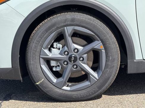 New 2026 Kia K4 FWD image 33