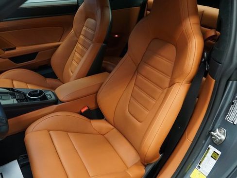 Certified 2026 Porsche 911 Targa 4 GTS image 5