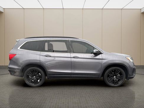 Used 2021 Honda Pilot Special Edition image 6