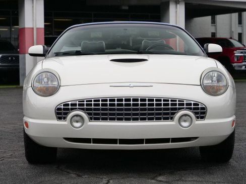 Used 2003 Ford Thunderbird image 14