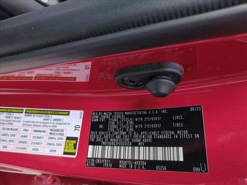Used 2023 Toyota Corolla Cross AWD Hybrid image 25