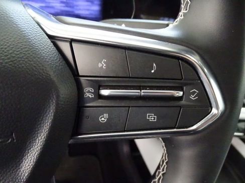 Used 2025 Chevrolet Equinox EV LT FWD image 8