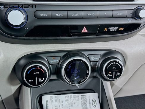 New 2026 Hyundai Venue SEL image 19