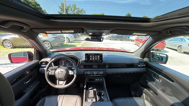 Used 2023 Honda Pilot TrailSport image 30