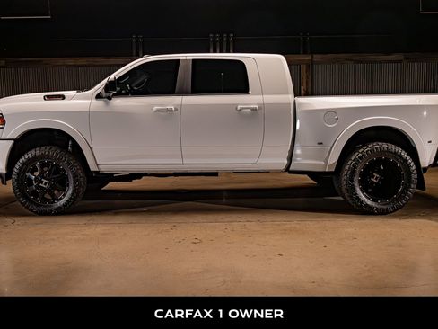 Used 2021 RAM 3500 Laramie w/ Night Edition AWD/4WD image 5