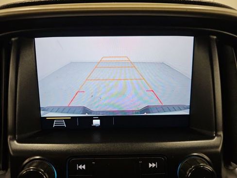 Used 2021 GMC Canyon Denali image 24