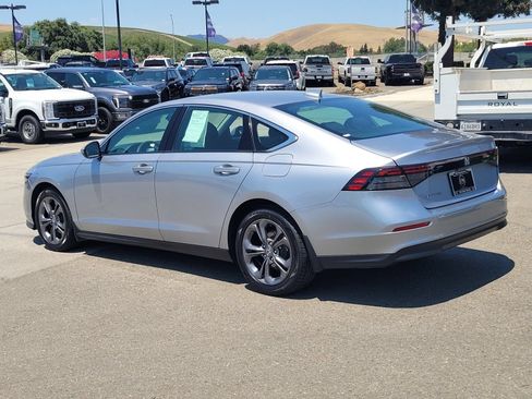 Used 2023 Honda Accord EX image 6