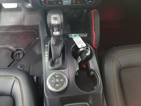 New 2025 Ford Bronco Big Bend w/ Black Diamond Package image 26