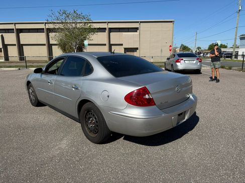 Used 2007 Buick LaCrosse CX FWD image 7
