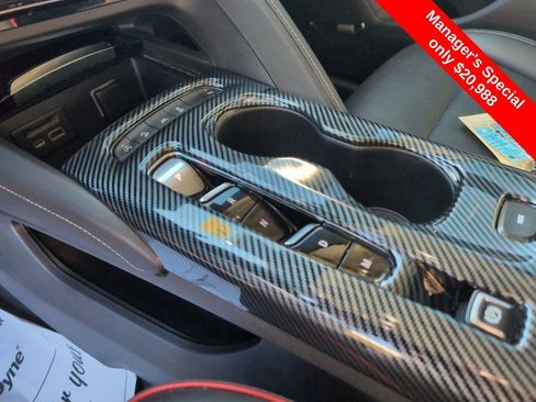 Used 2022 Buick Envision Essence w/ Technology Package I image 23